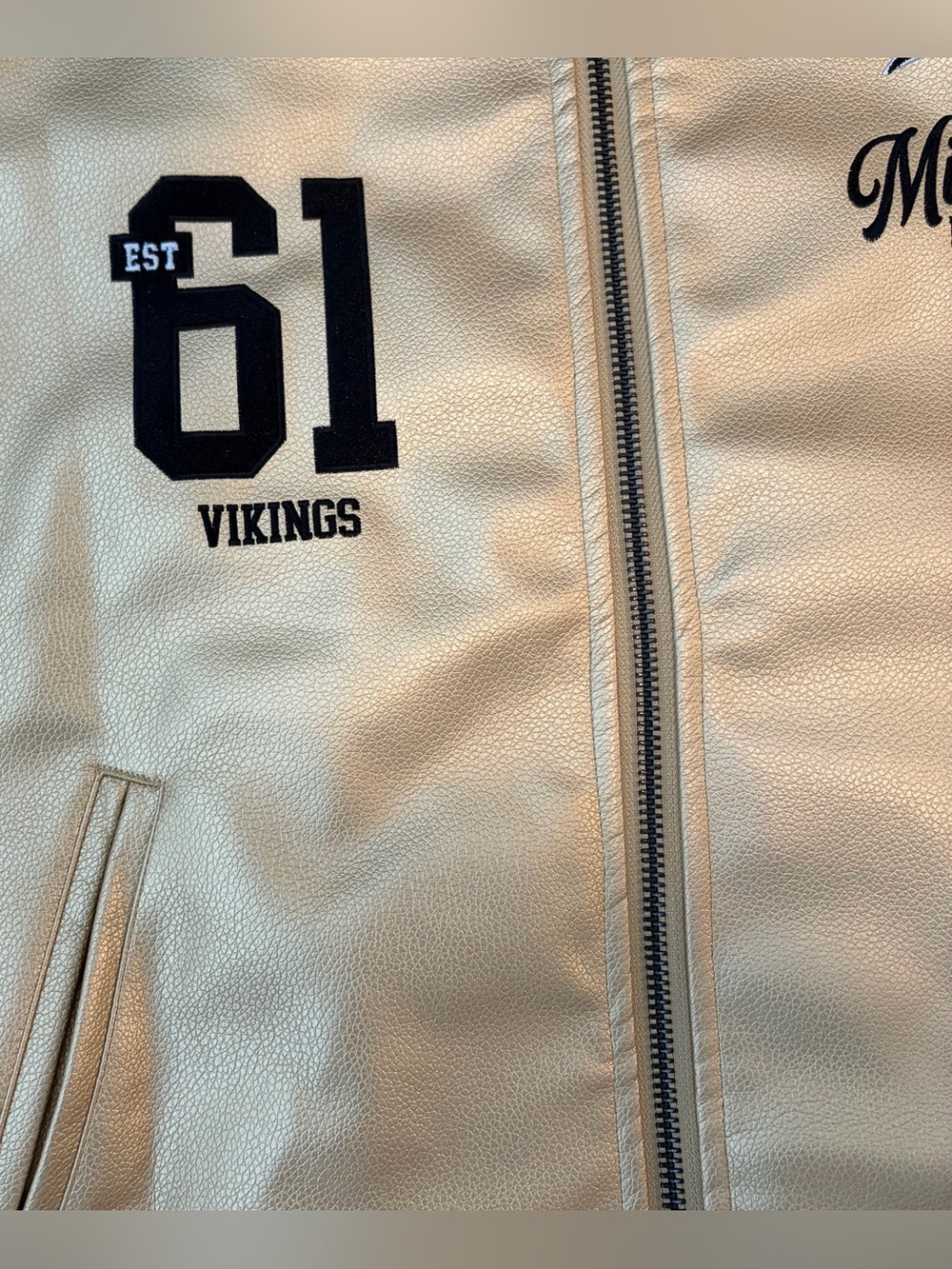 The Wild Collective Minnesota Vikings Faux Leather Bomber Women’s Jacket Sz: S - Picture 5 of 8